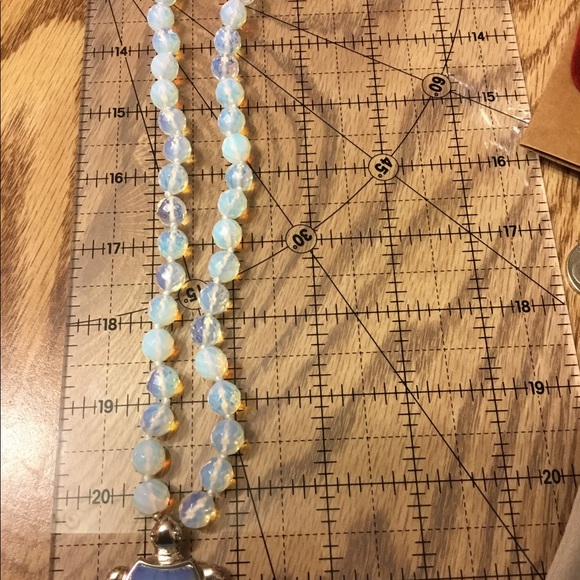 10.  MoonStone Turtle  Beautiful Glowing Necklace Awesome - Picture 10 of 11
